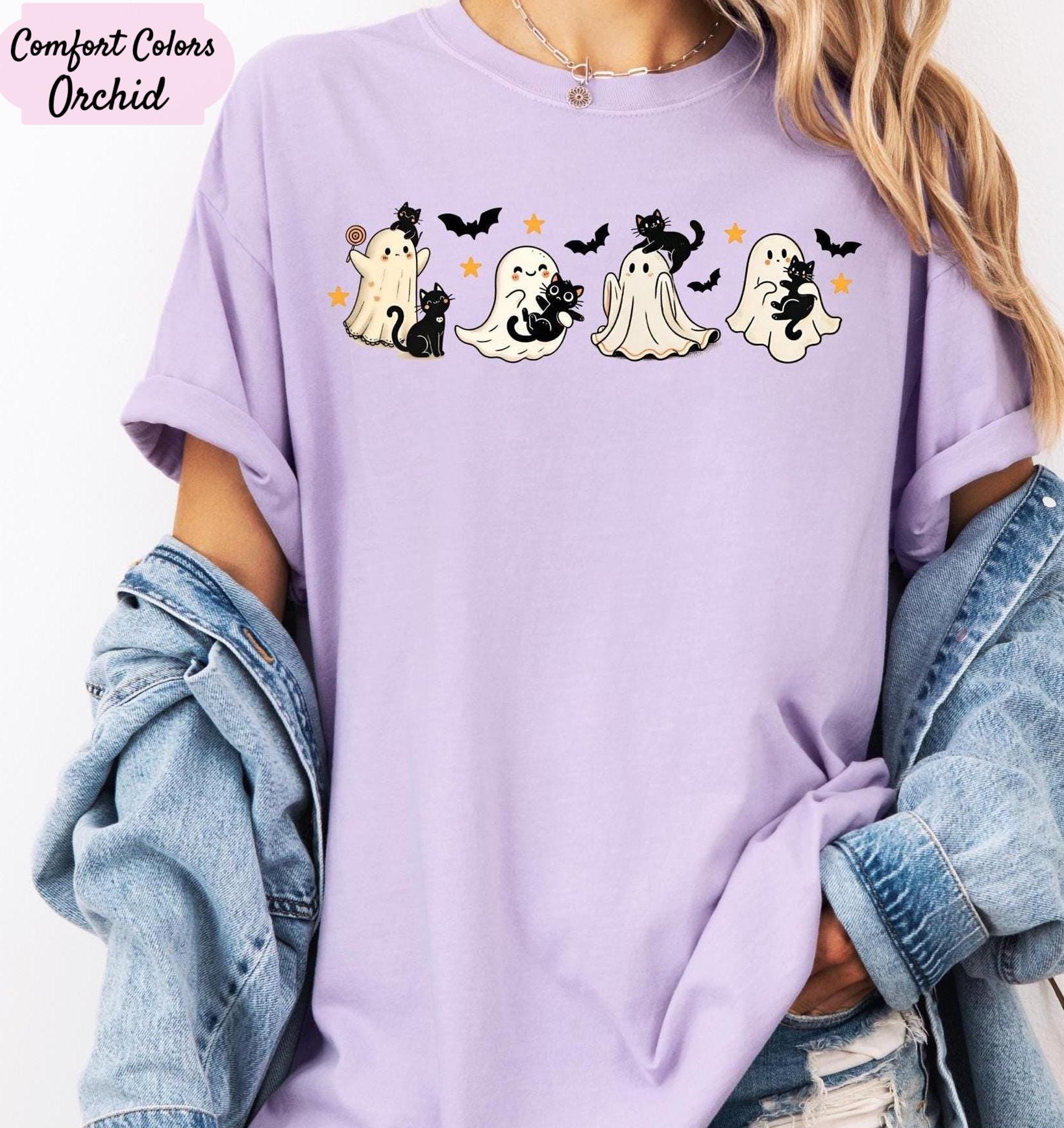 Comfort Colors Halloween Black Cat Shirt, Halloween Ghost T-shirt, Spooky Season Cat Tee, Ghost Outfit, Black Cats Ghosts, Funny Ghost Tee